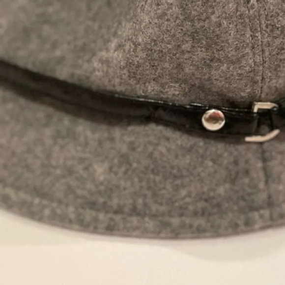 VINTAGE WOOL FELT FEDORA VINTAGE CLOCHE BUCKET HAT GREY W BLACK ACCENT BAND… - Picture 9 of 9